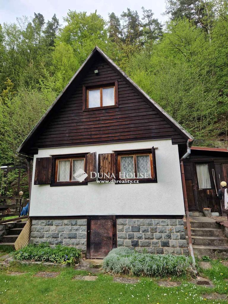 Prodej domu, Černé Voděrady, Okres Praha-východ