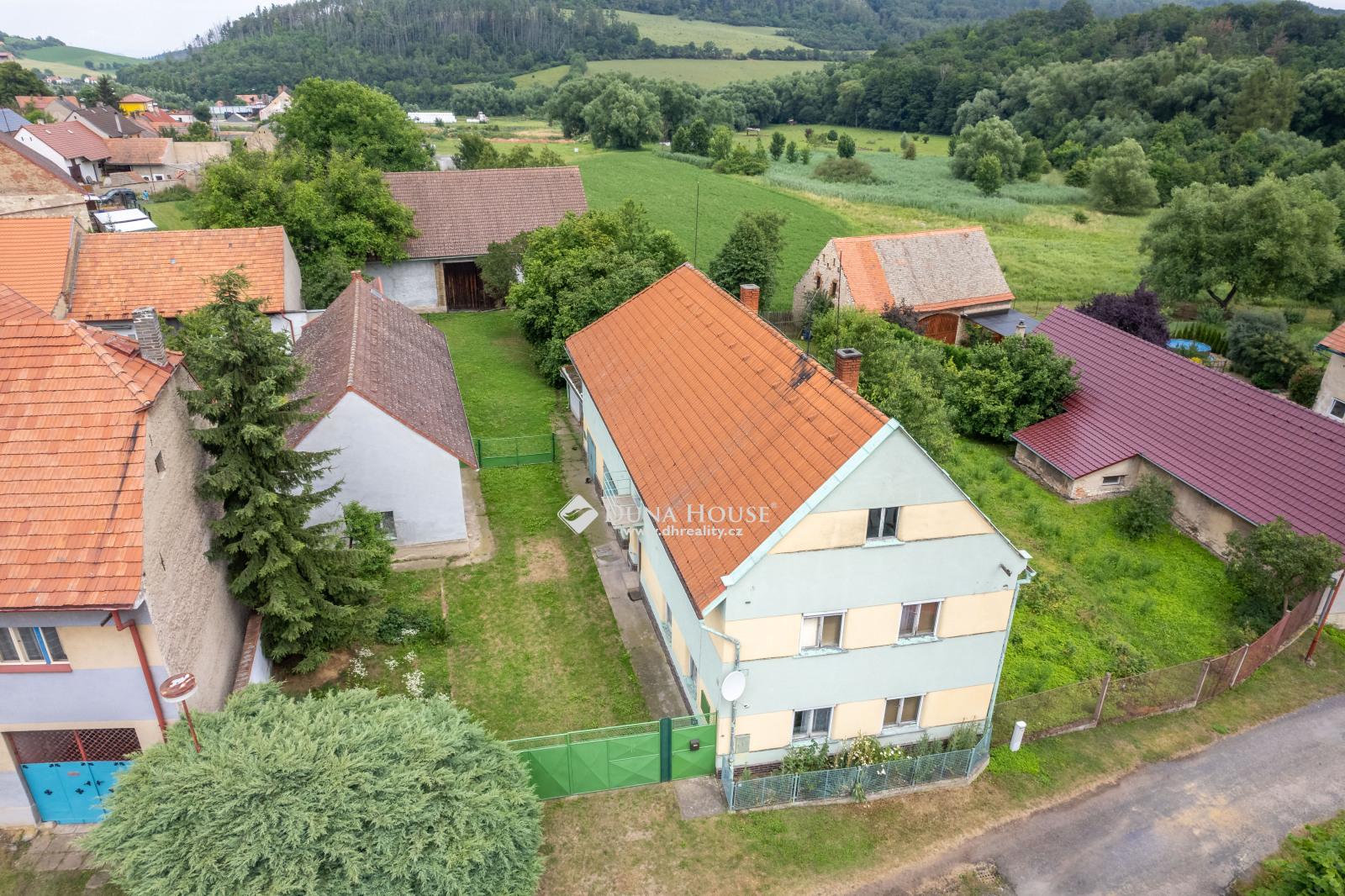 Prodej domu, Vinařice, Okres Louny