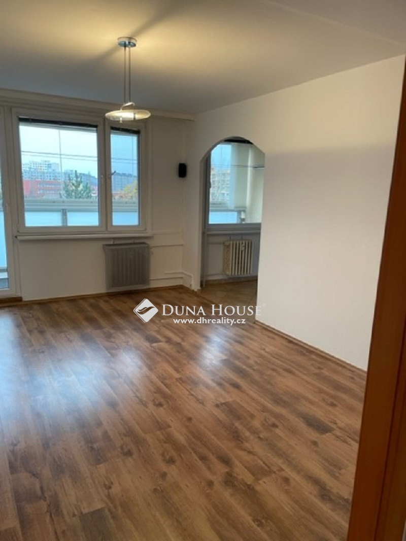 For sale flat, Generála Janouška, Praha 9 Černý Most