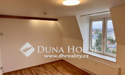 For sale flat, Suchdolské náměstí, Praha 6 Suchdol