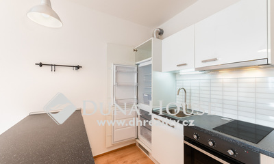 For sale flat, Zakšínská, Praha 9 Střížkov