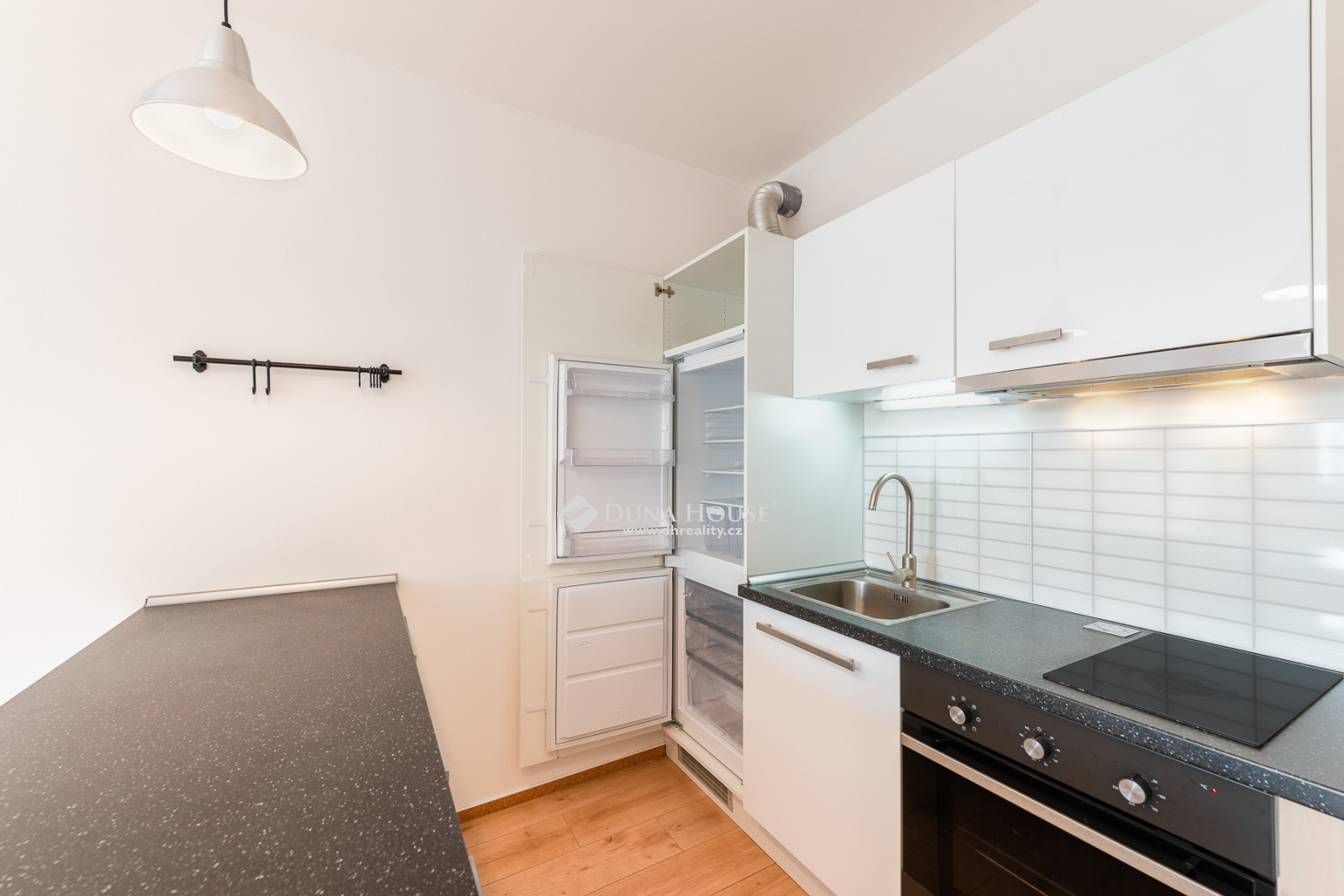 For sale flat, Zakšínská, Praha 9 Střížkov